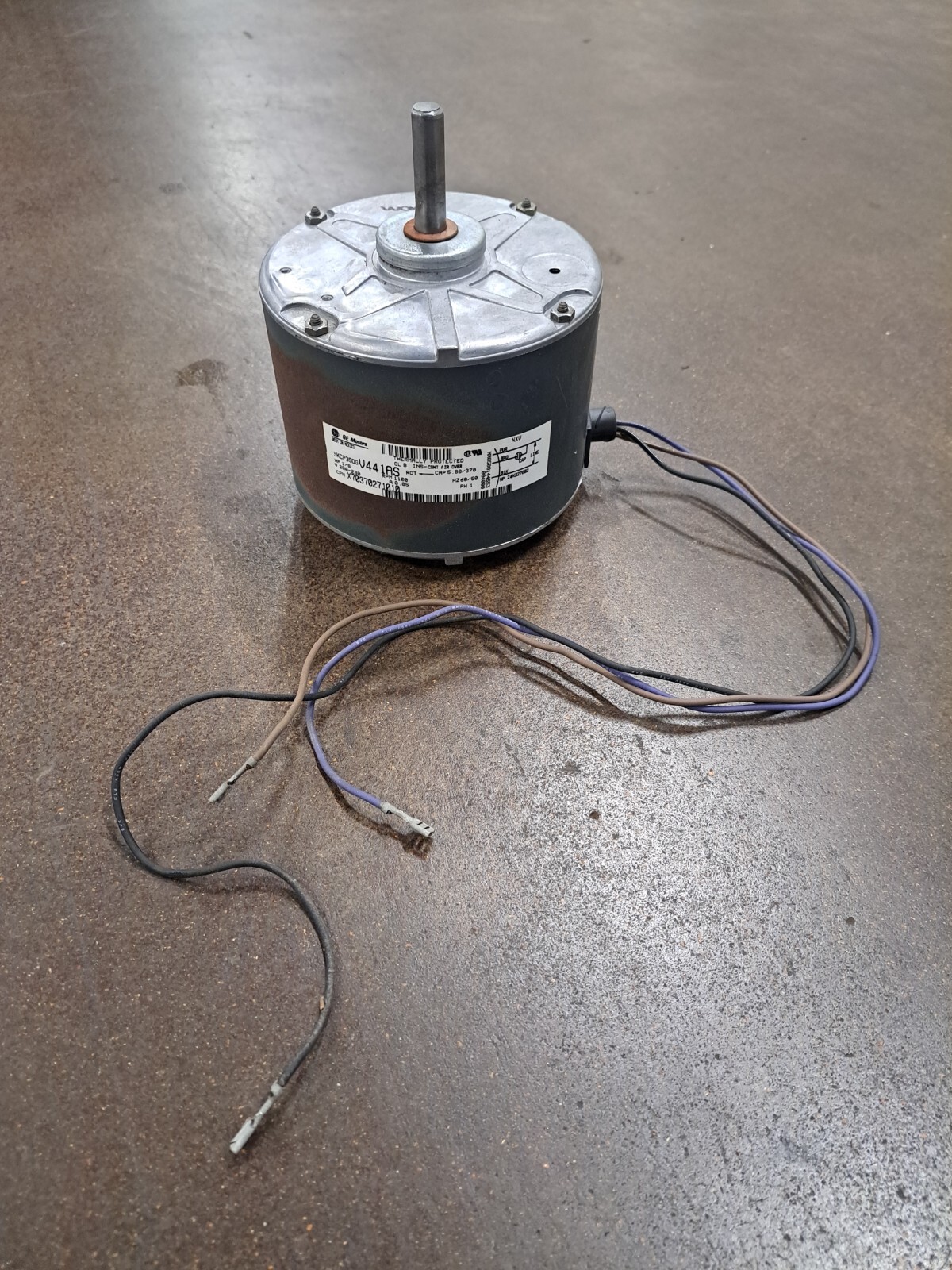 Trane X70370271010 5KCP39DGV441AS 1/8 HP 1100rpm fan motor