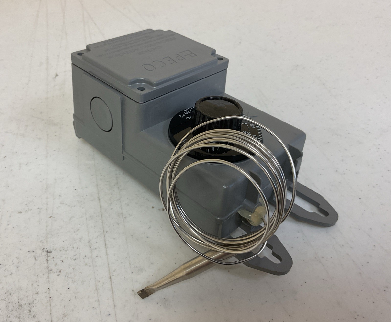 NEW PECO TRF115-005 INDUSTRIAL NEMA 4X THERMOSTAT, FREE SHIPPING