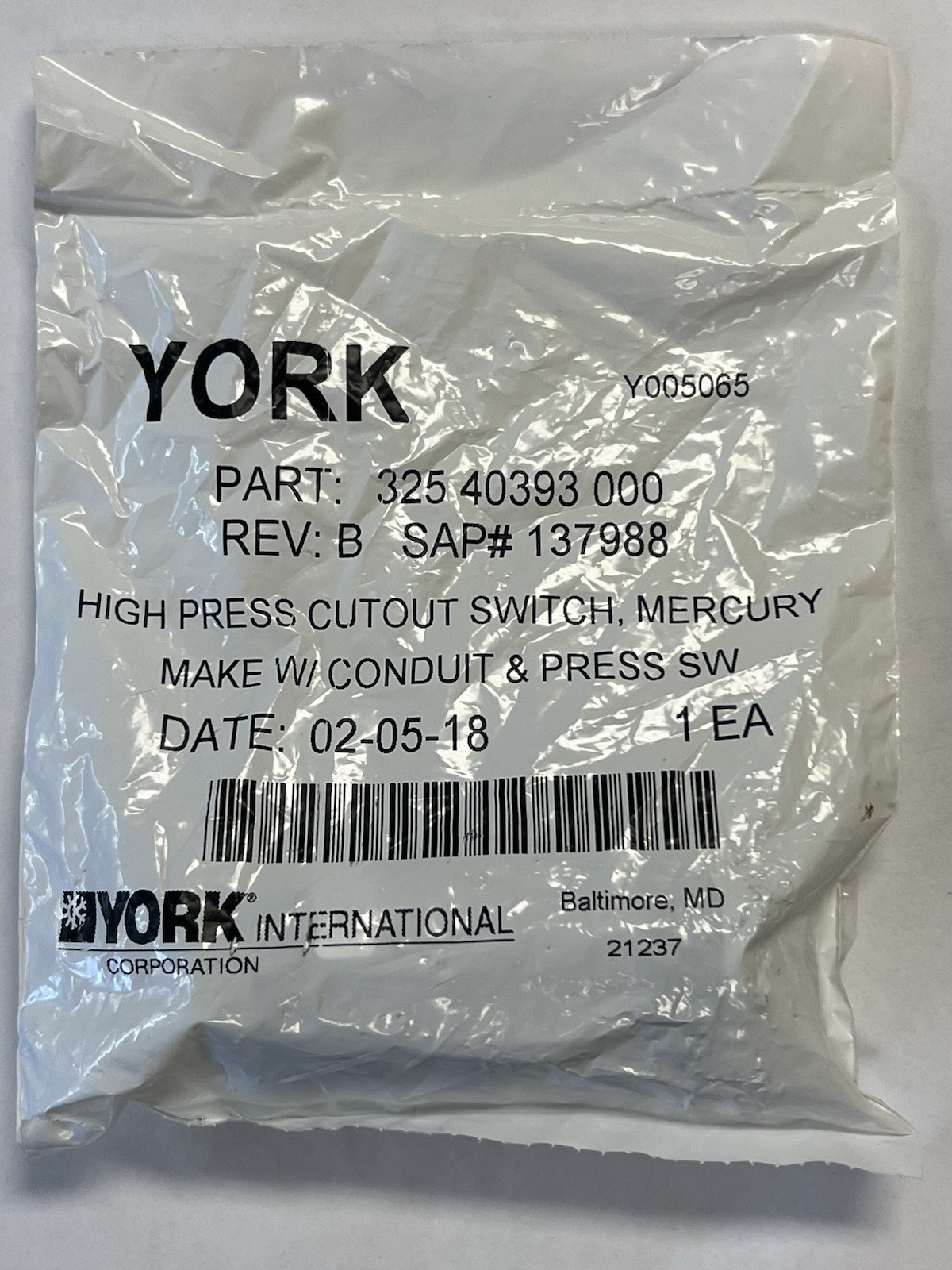 York 325-40393-000 High pressure Cutout Switch / OEM / New