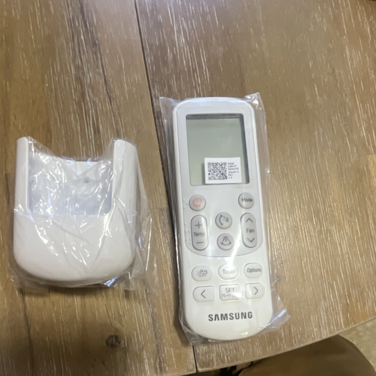 Samsung DB93-03012E HVAC Remote Control with Wall Mount Battery Powered Plastic