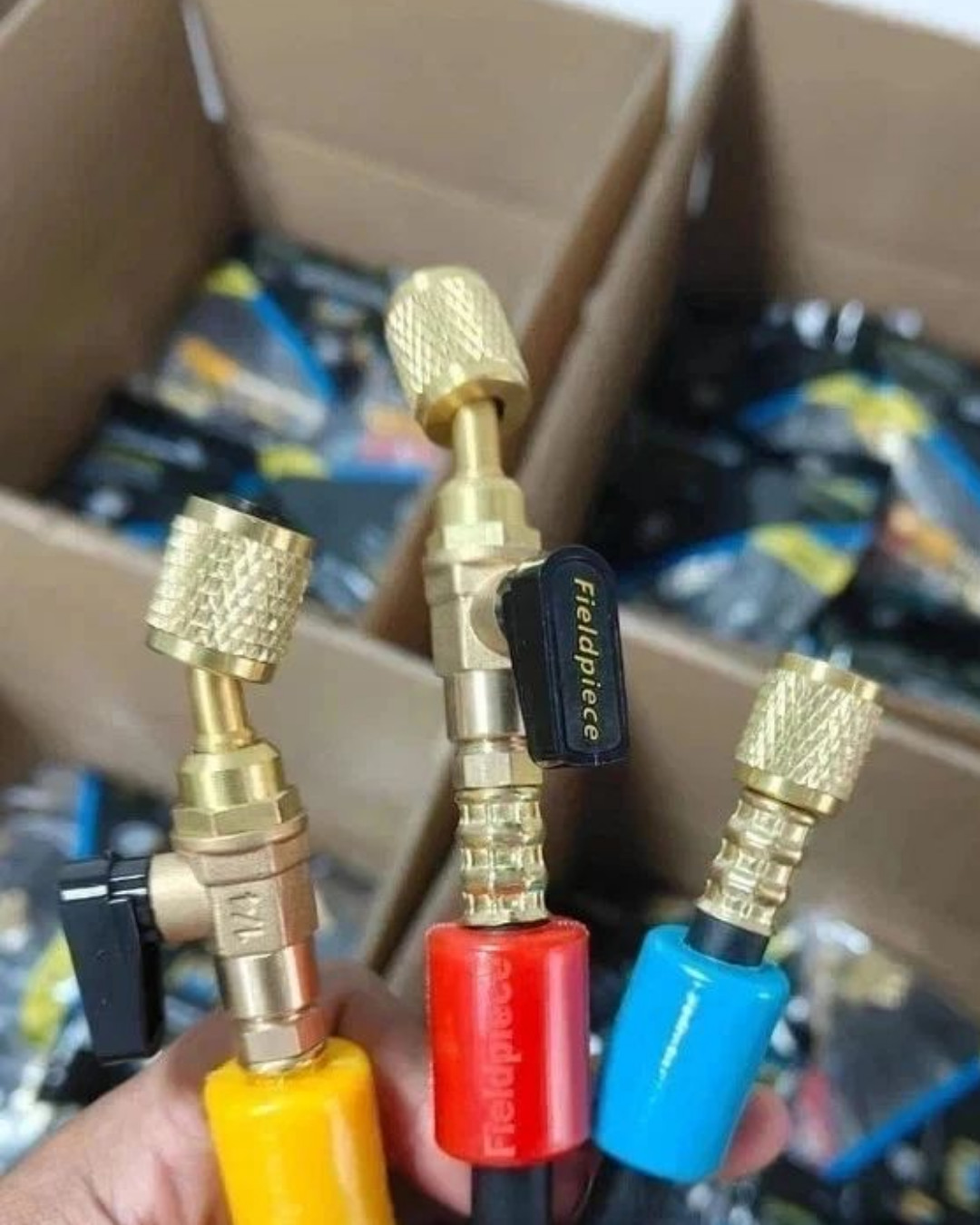 Fieldpiece HR3B Ball Valve Refrigerant Hose Set (3) with Color Tags – 1/4″ x 1/4