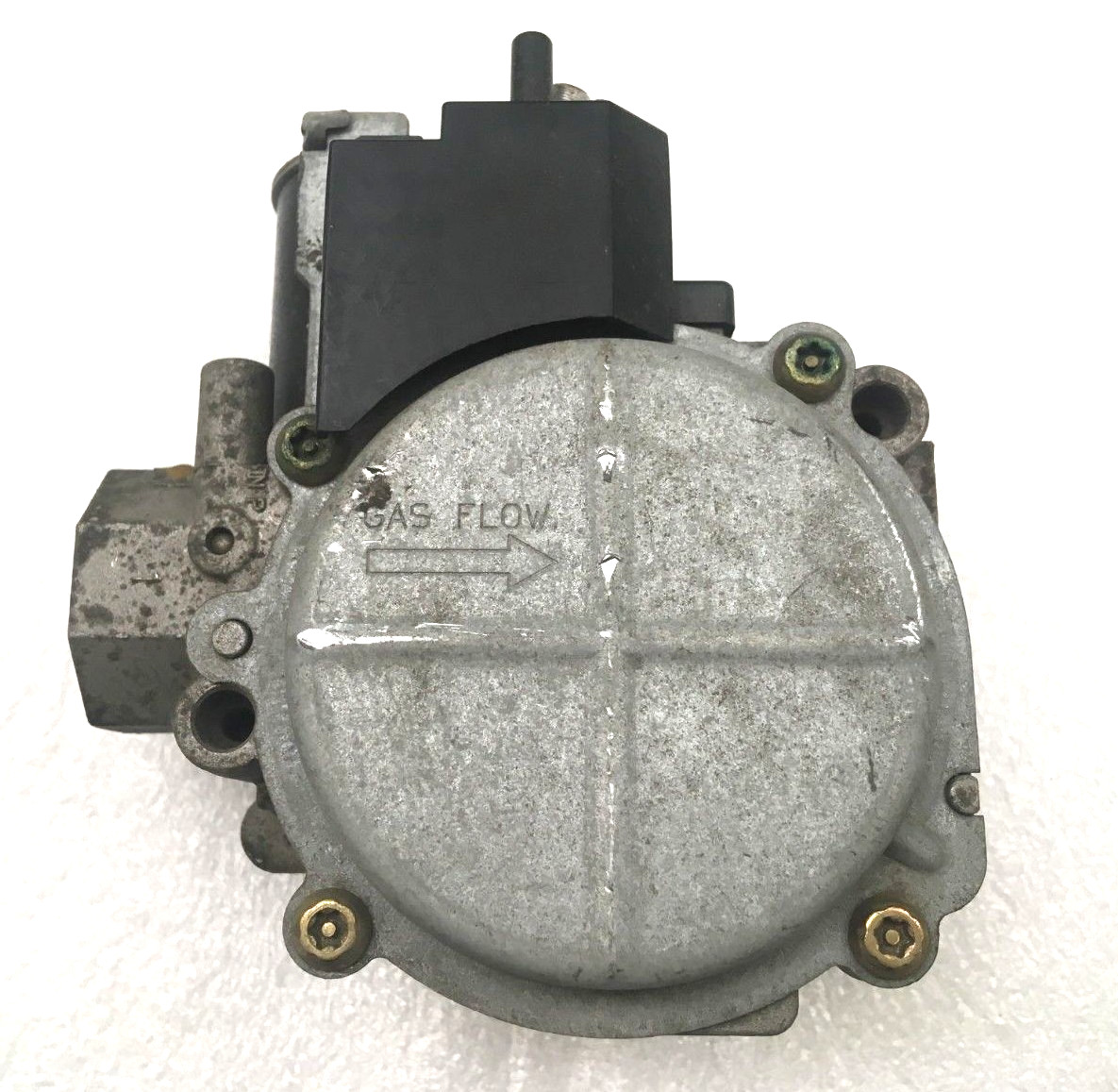 WR GEMINI 36G22Y Type 202 FURNACE GAS VALVE B12826-28 used #G132