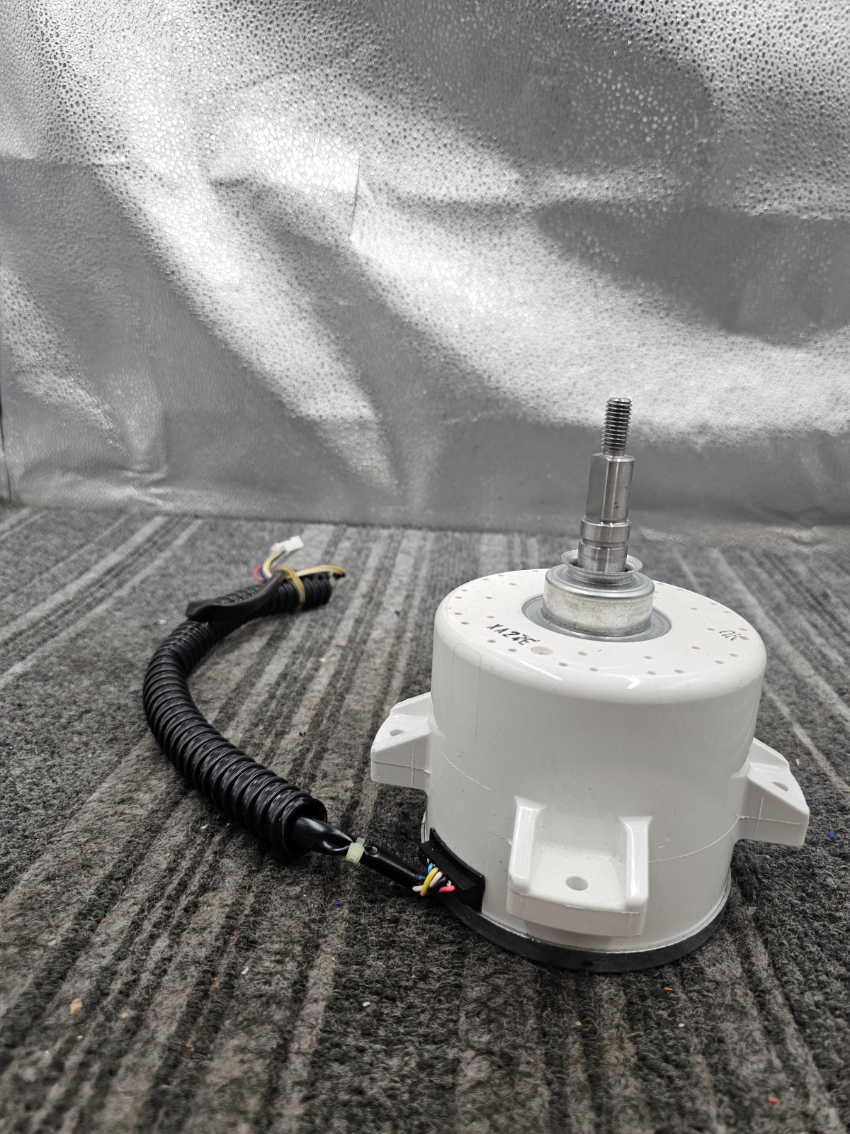 Panasonic ZKSP-200-8-1 Air Conditioning Brushless DC Motor EHTS10AKB 380V 200W