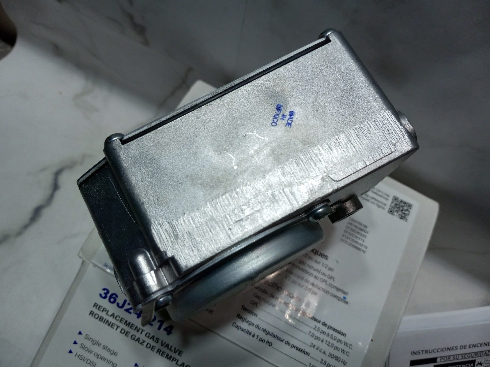 Emerson White Rodgers 36J24-214 Replacement Gas Valve L44-644 New Open Box