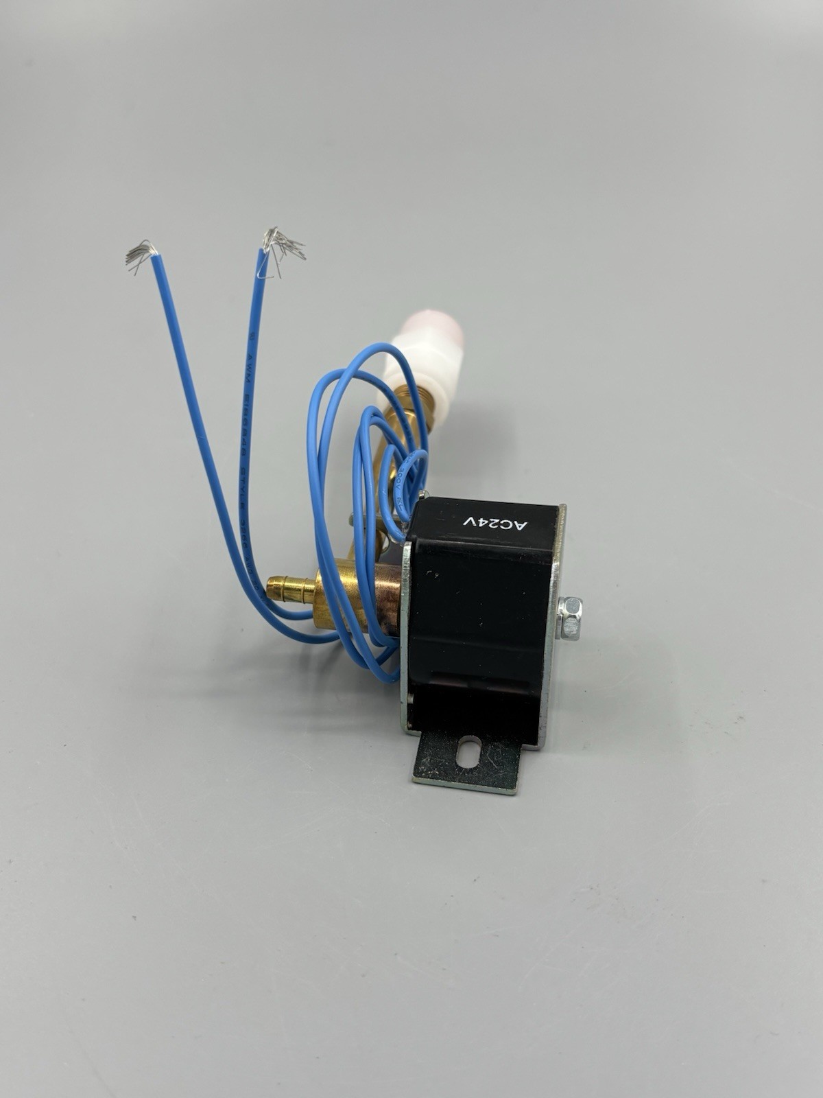 Honeywell 50041883-002 AC Solenoid Valve for HE100 and HE200