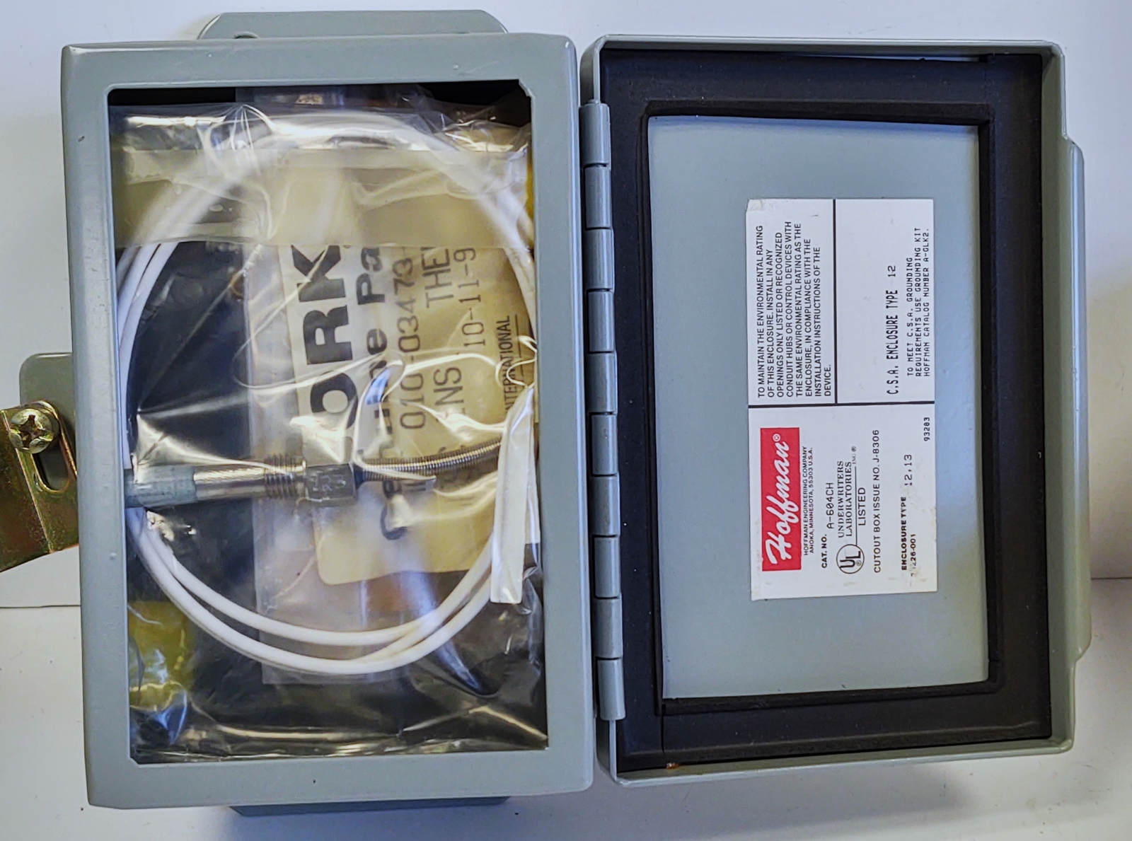 York XT-325 INDIKON Position/Temperature Sensor in NEMA 12 Enclosure (A604CH
