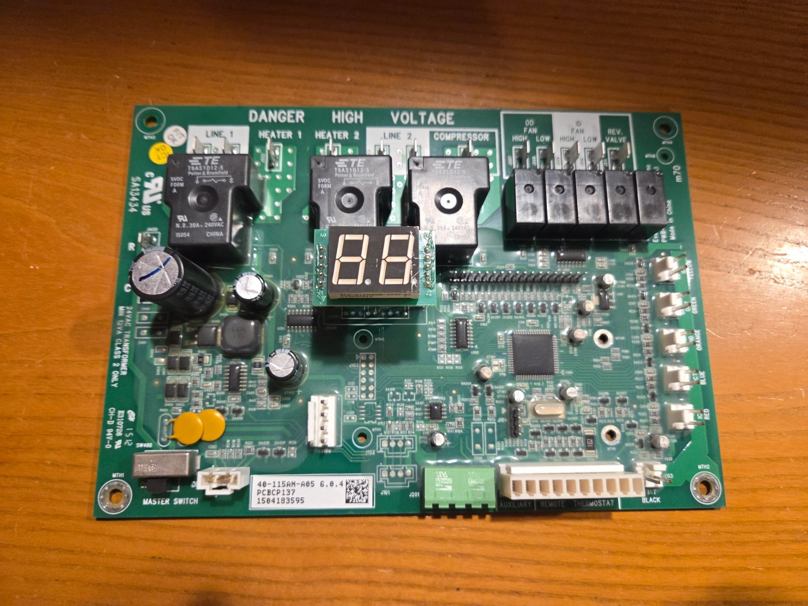 Goodman PCBCP137 40-115AN-A05 Furnace Control Circuit Board PTAC