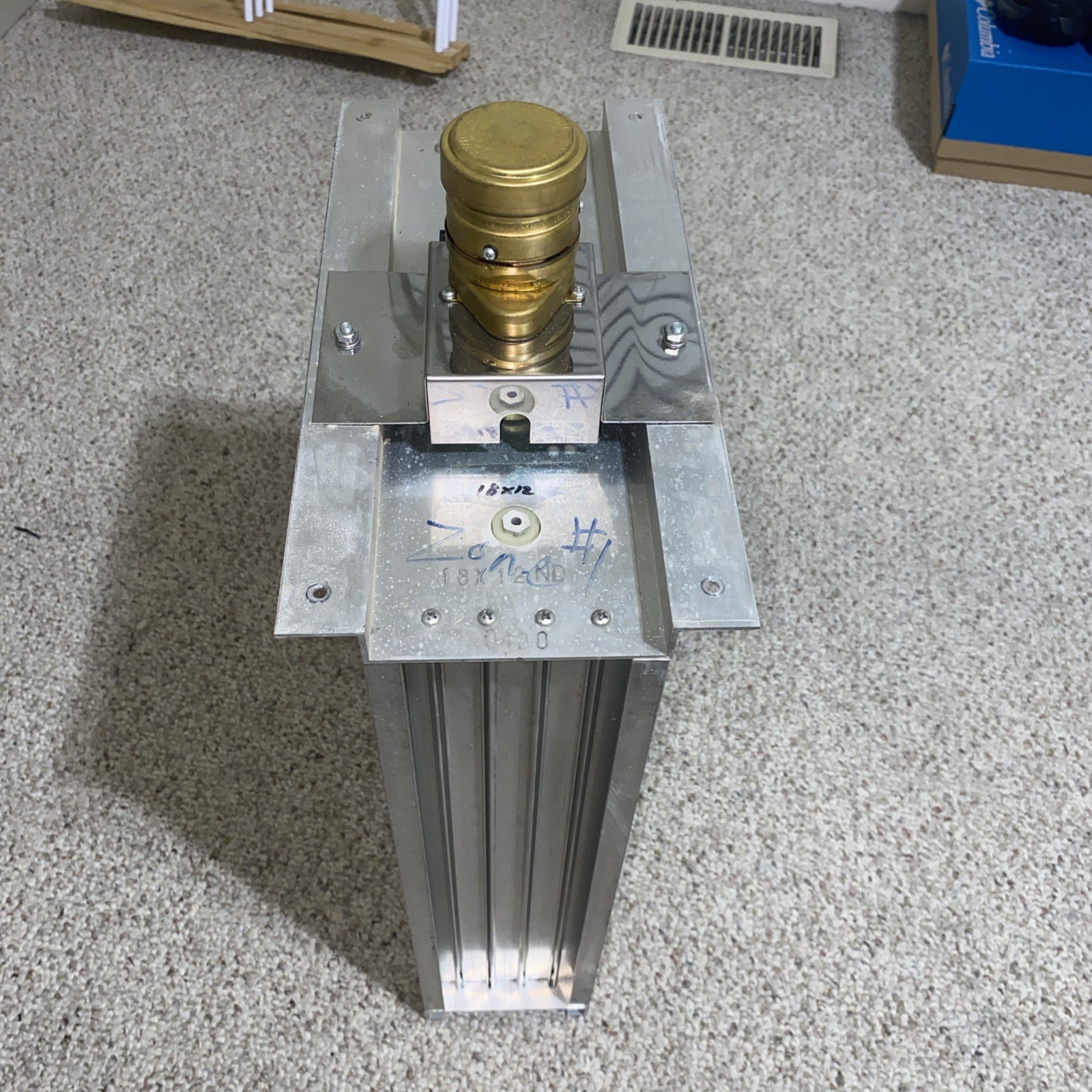 EWC Controls Ultra Zone 18×12 ND Motorized Damper 24VAC Power Open/Close 2-4