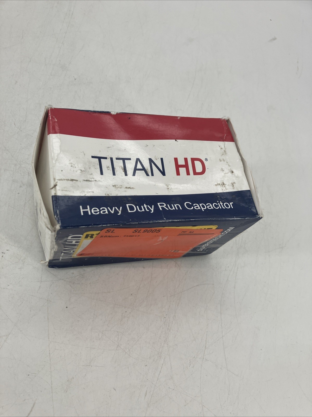 70+ 7.5 MFD Dual Voltage Round Run Capacitor 440V/370V | TITAN Pro HVAC