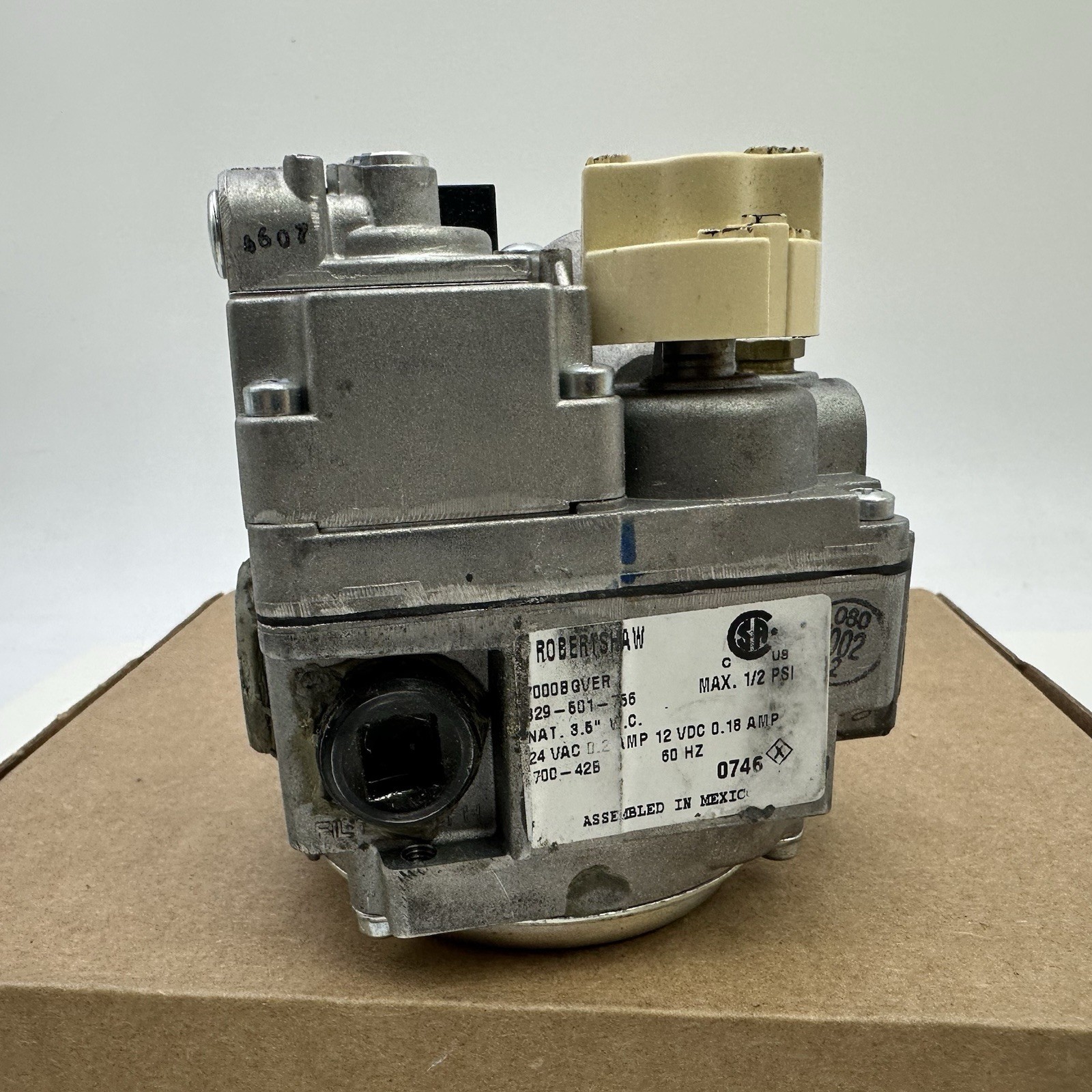 700-428 Robertshaw 24V Slow Open Natural Gas Valve 1/2 x 3/4″ – 7000BER-S7C READ