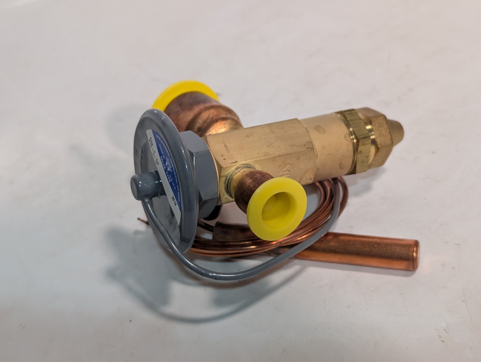 Sporlan SGE-5-GP TXV 5/8 x 1-1/8 ODF, 1/4 ODF ext eq, 60in cap tube as shown