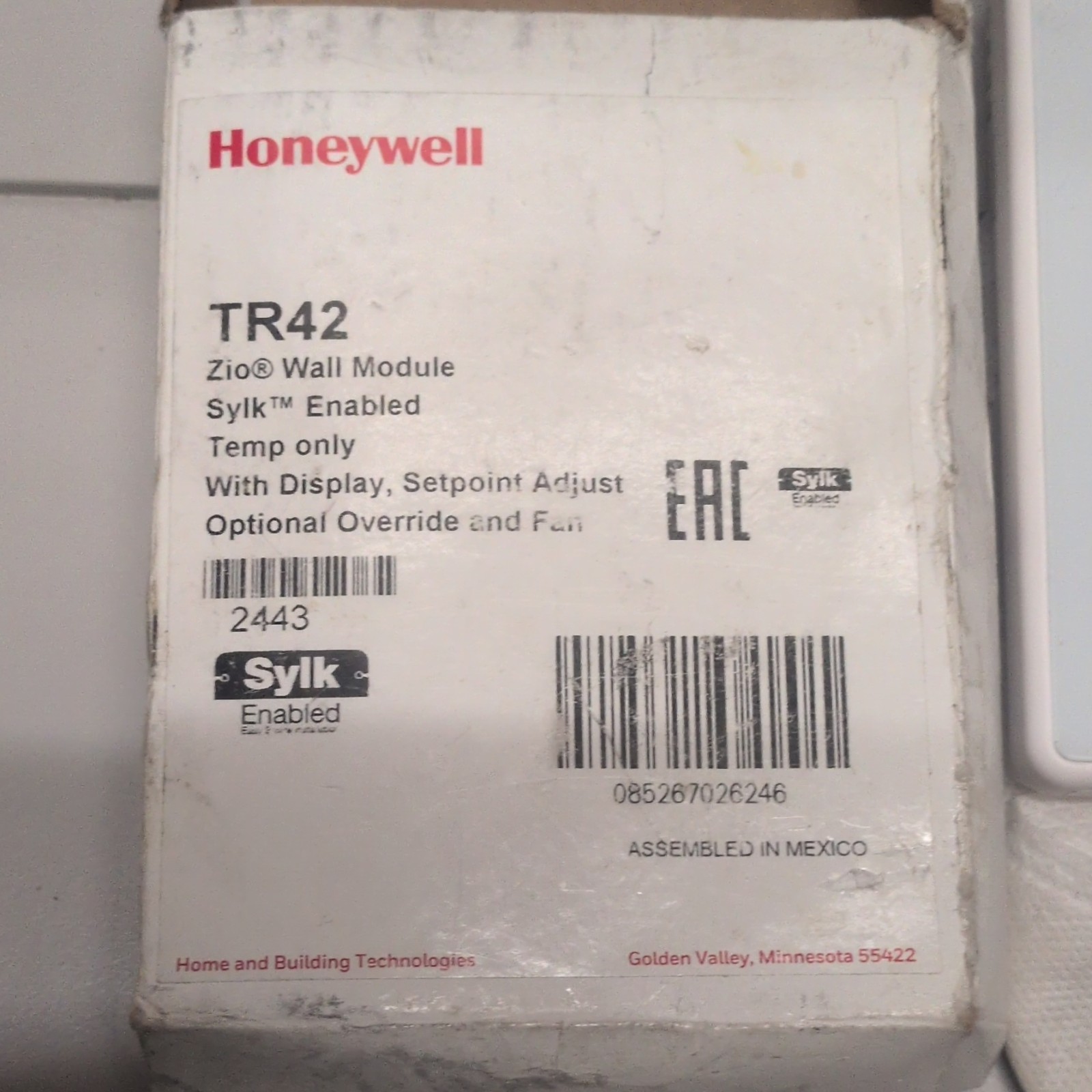 Honeywell TR42 Zio Wall Module Sylk Enabled Temperature-Only Thermostat Display