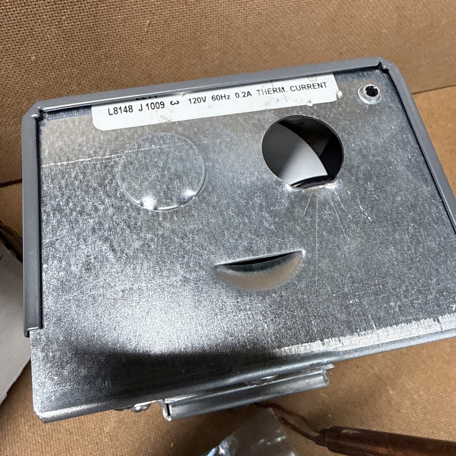 resideo AQUASTAT RELAY L8148J1009 OPEN BOX