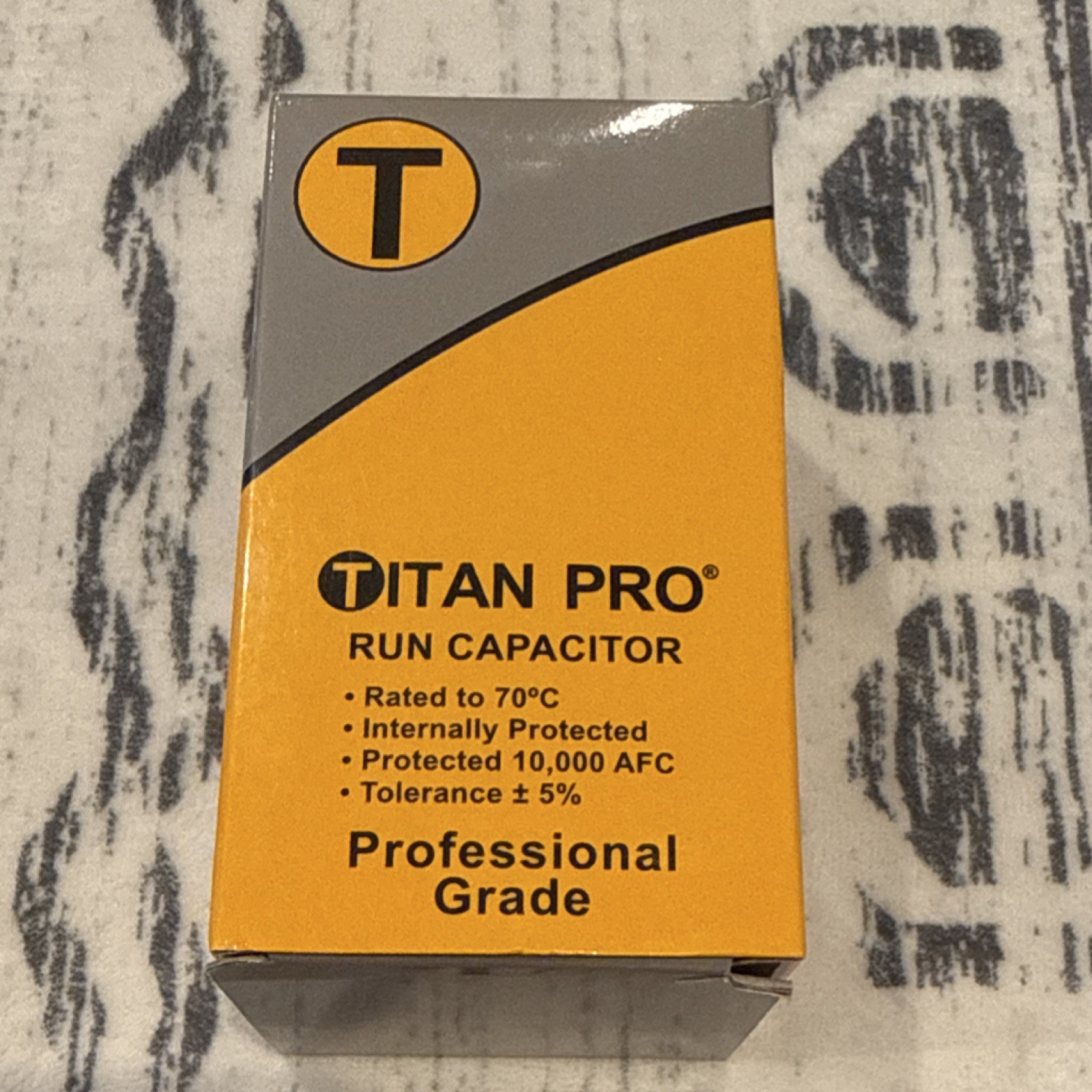 Titan Pro Motor Run Capacitor 55+5 µF Round 440/370 VAC TRCFD555
