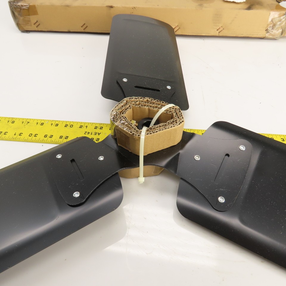 Dayton 41TH83 30″ 3-Blade Replacement Propeller Fan Blade 5/8″ Bore New