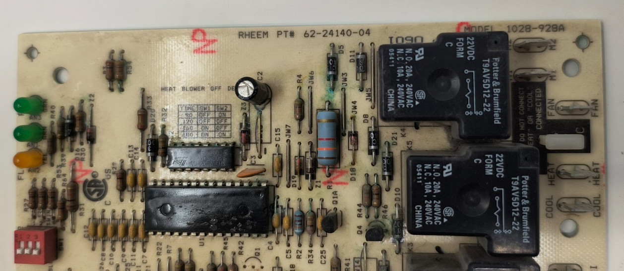 62-24140-02 WORKING TESTED 622414002 Furnace Control Board 1028-928