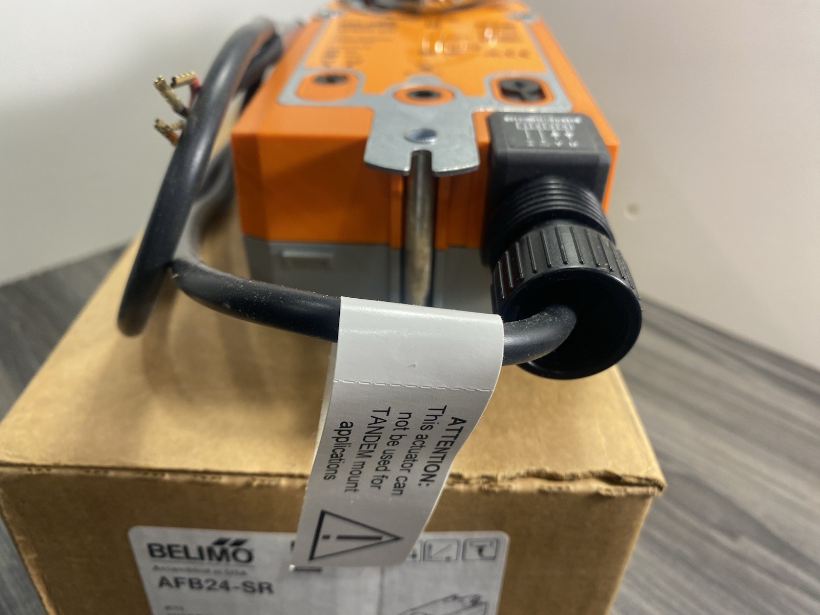 New Belimo AFB24-SR Spring Return Actuator 180 IN/LB 24V AC/DC 5.5W AFB24SR USA