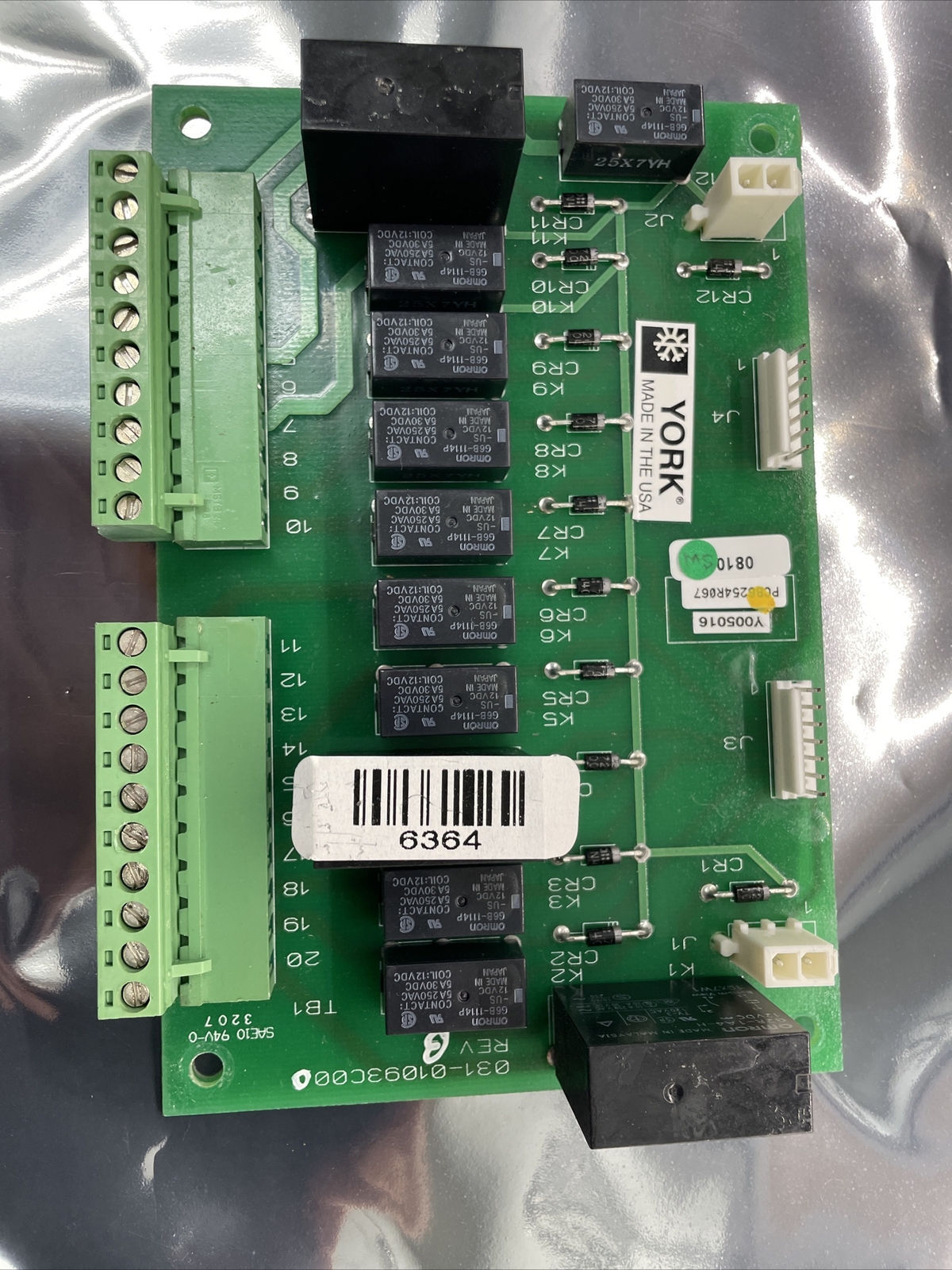 York Chiller Relay Control Board 031-01093C00 REV Y005016