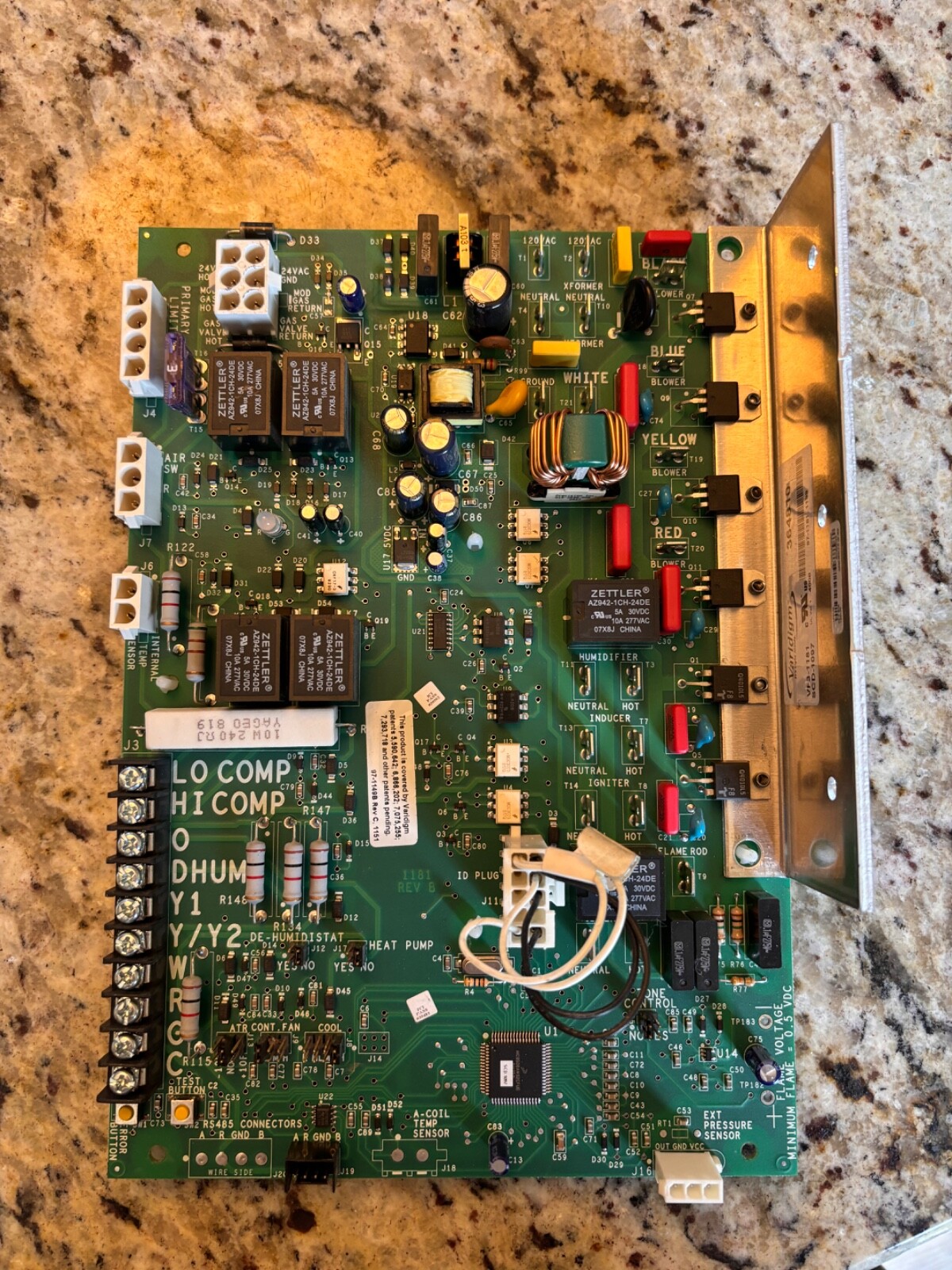 VARIDIGM 364810 Furnace Control Circuit Board SCD-1097 VF3-1181 30 DAYS Free SHP