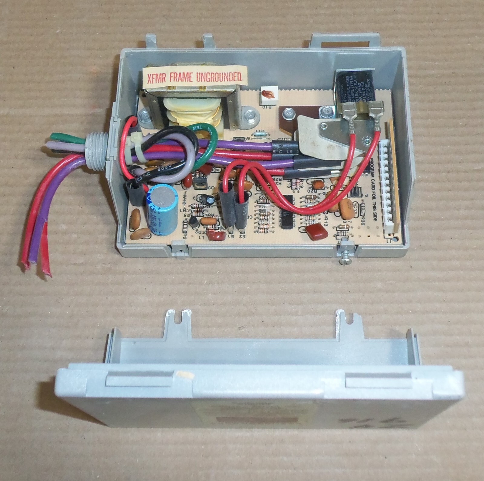 SCIENTIFIC ATLANTA RCU 1245 REMOTE CONTROL UNIT 223543-A 549-8206G RCU-1245 FLAW