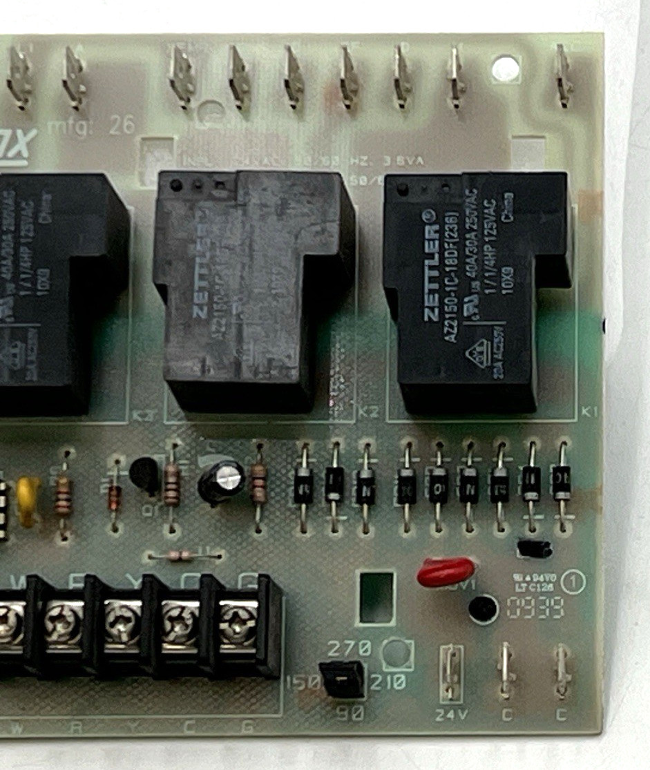 LENNOX BCC3-2 REV B LB-90679 CAT NO. 65K29 FURNACE CONTROL CIRCUIT BOARD
