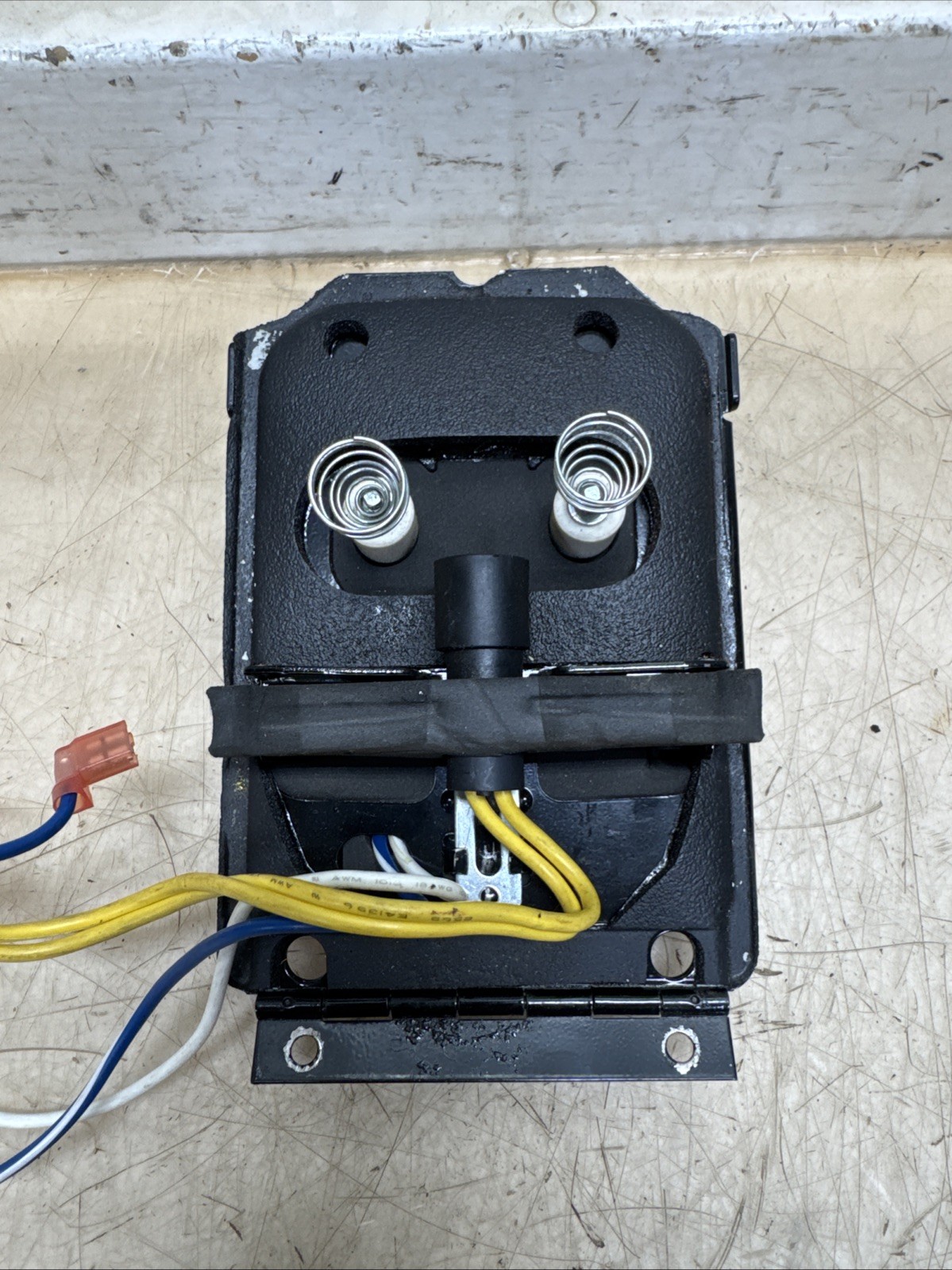 Beckett 746001 Electronic Oil Burner Igniter Eye Mounting Plate