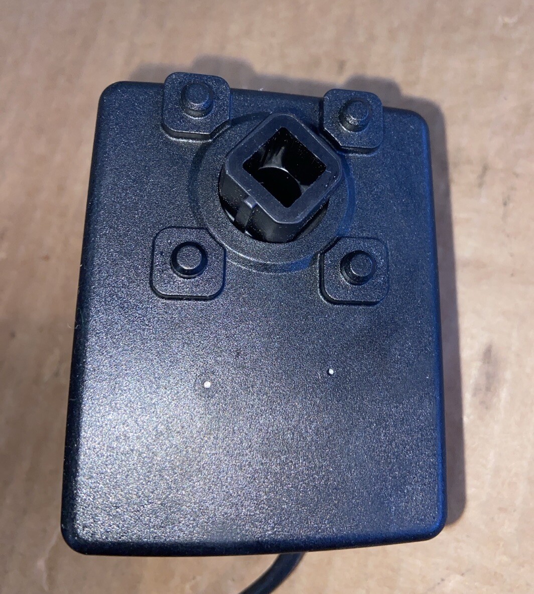Belimo TR24-3/300 US 18in-lb 24VAC HVAC controller valve actuator