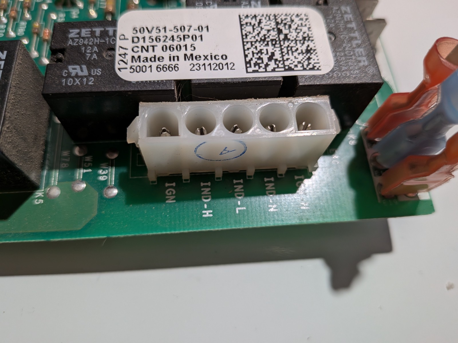 Emerson 50V51-507-01 Furnace Control Board 24V 12A (D156245P01, CNT 06015)