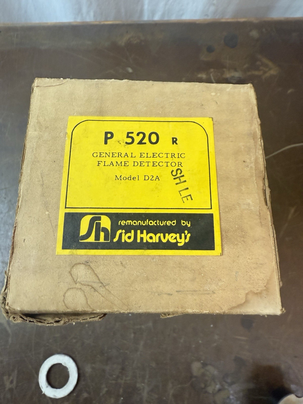 General Electric Flame Detector, P520R, MODEL D2A REMAN SID HARVEY C1