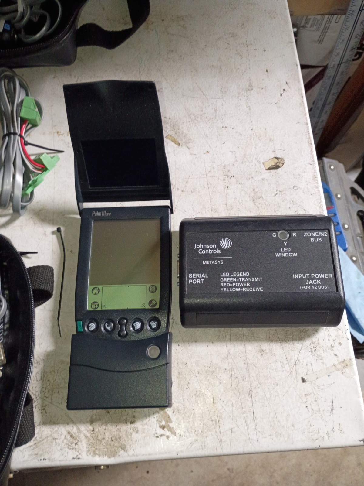 Johnson controls AS-CVTPRO300-1 Zone Bus/N3 Interface Kit w/ Case,