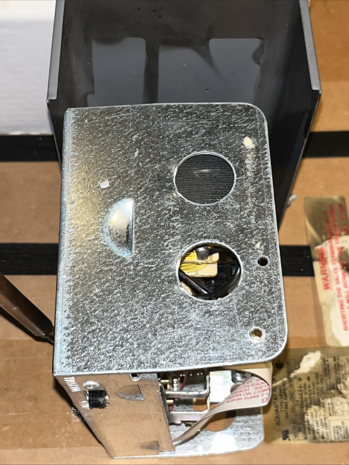 Honeywell L8148J1009 Aquastat Relay For Parts Only See Pictures