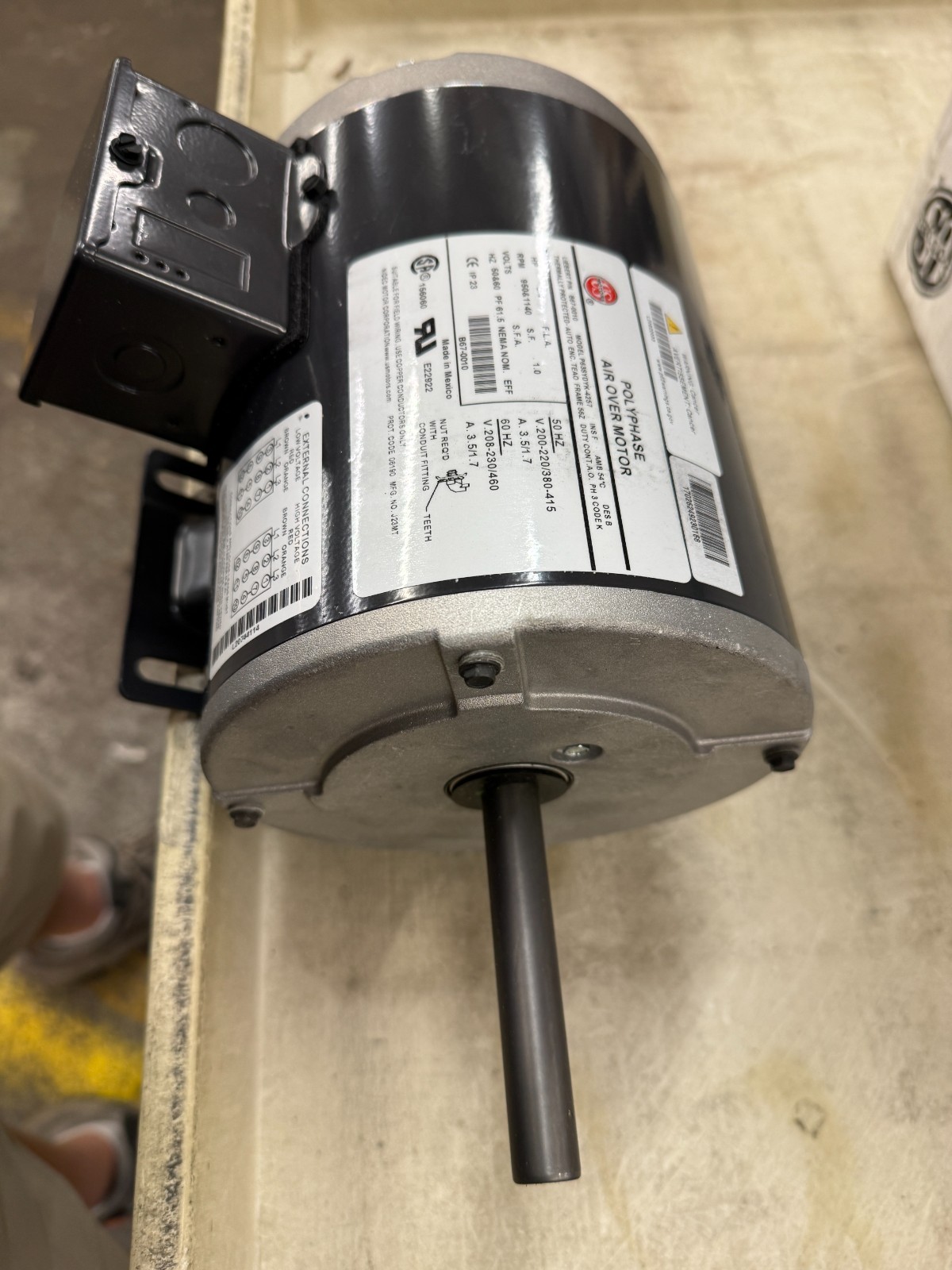 LIEBERT KIT-B670010 Polyphase Air Over Motor 208-230/460V AC, 3/4 hp, 3 Phase