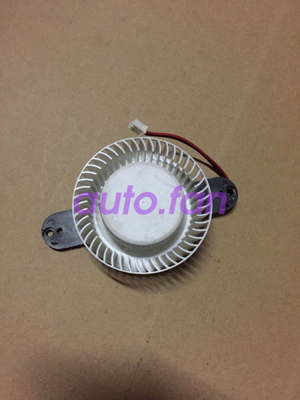 1pc New SF9733SH 12V 0.45A Turbo Cooling Fan Screw 9.5CM Leaf 6.6CM