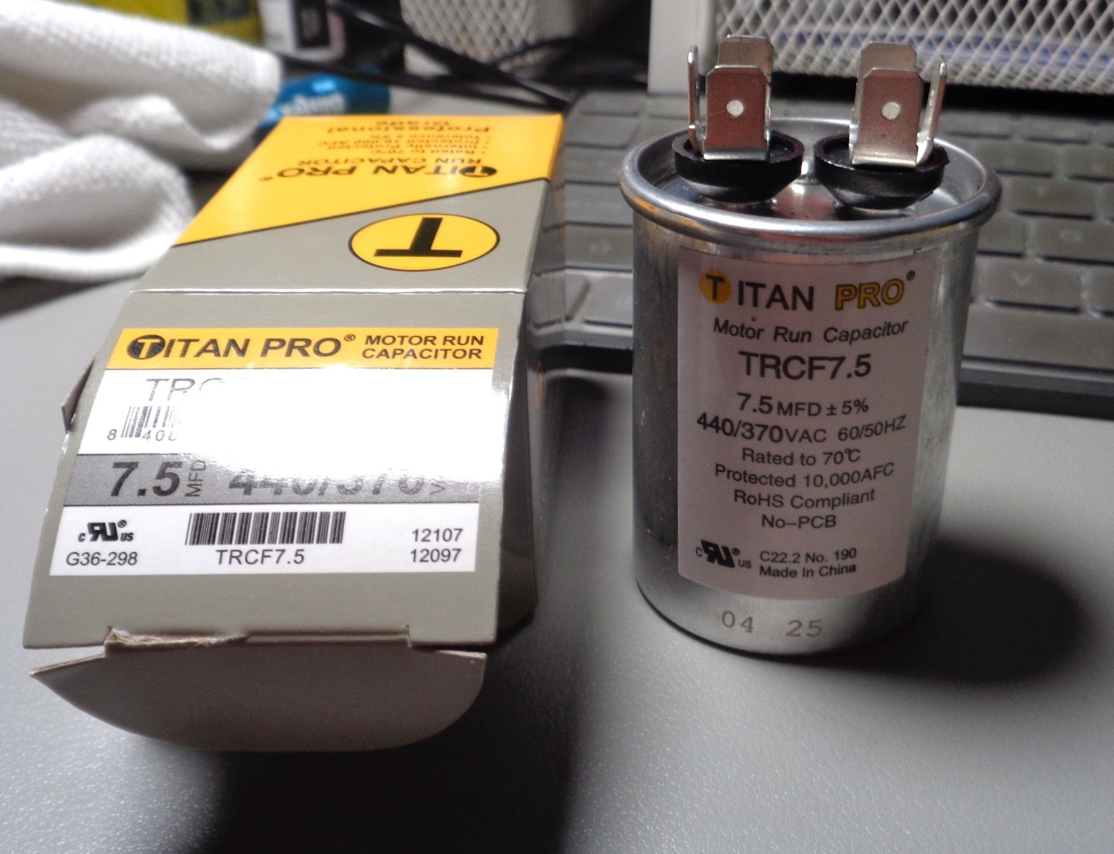 TITAN PRO RUN CAPACITOR 7.5 MFD 440/370 VOLT ROUND TRCF7.5