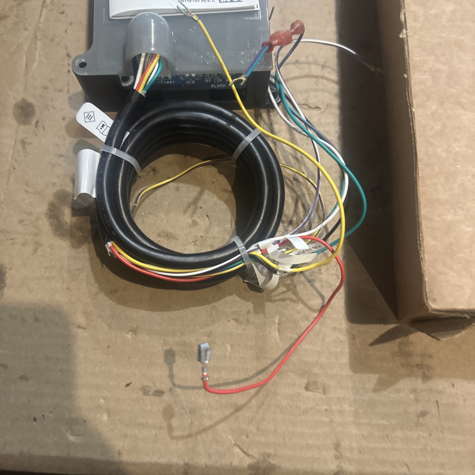 Carrier 350263-401 Control Module Kit OEM – New Open Box