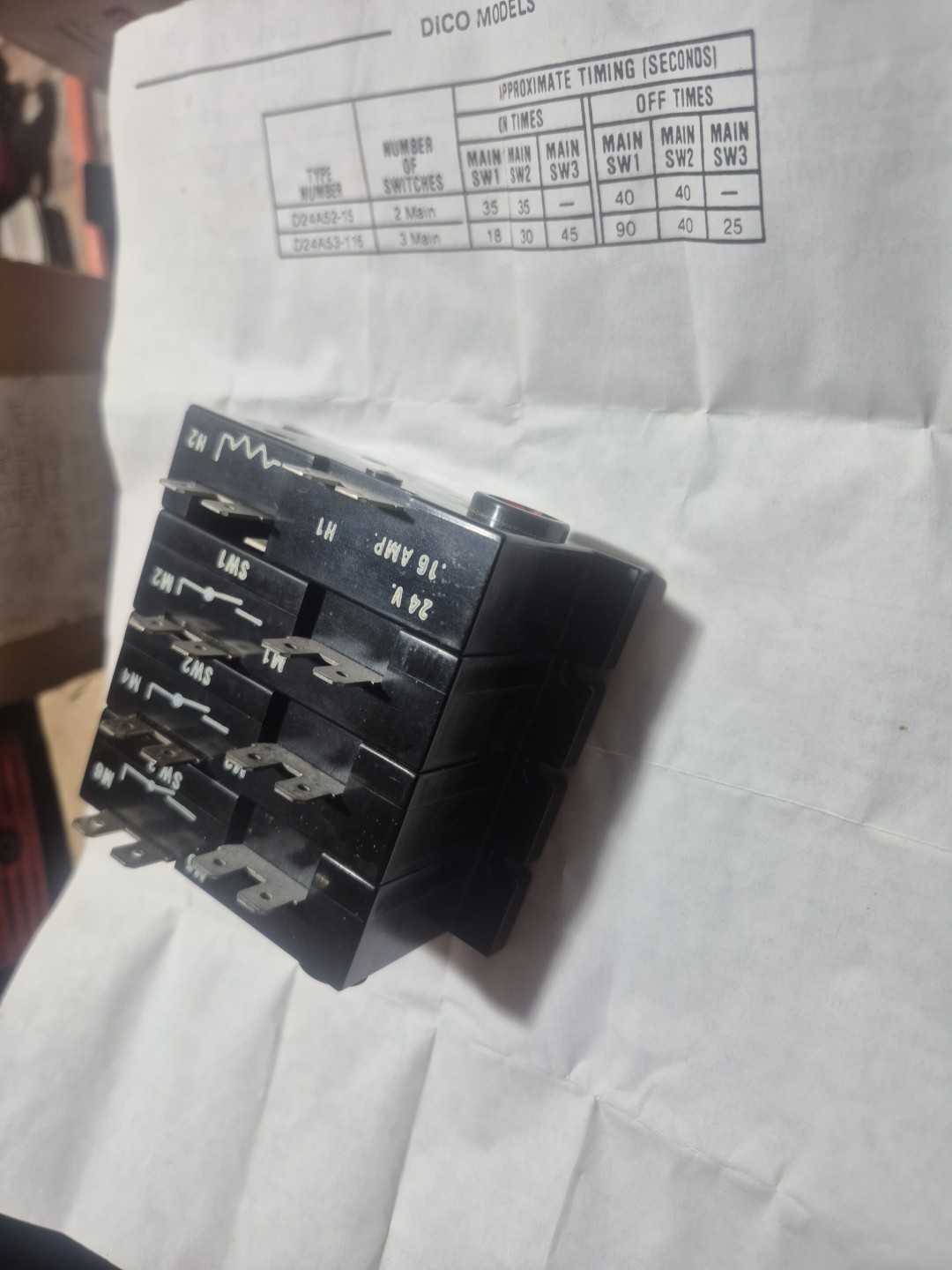 D 25A-53-116 Sequencer, 3 Main Switches