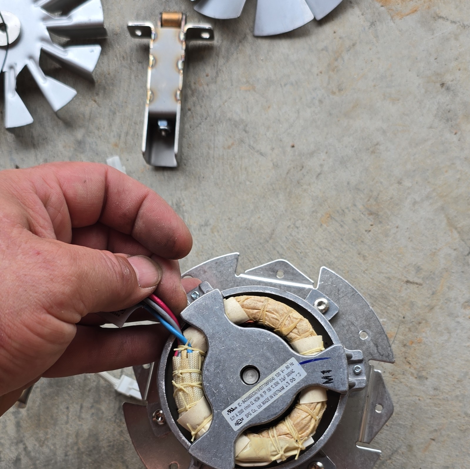 Shaded Pole Axial Fan Motor 220V 0.45A 1-Phase Silver Metal MPN 23051300399