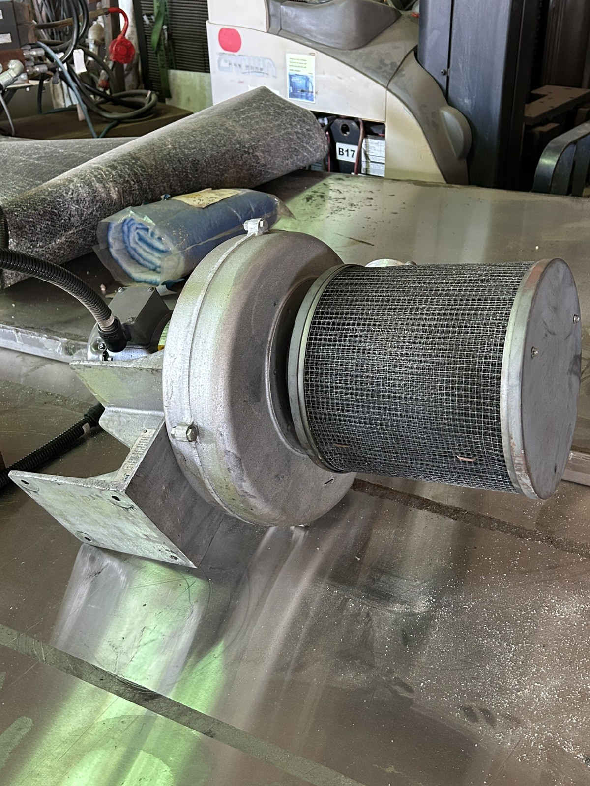 American Fan AF-10 Centrifugal Blower w/ Baldor 3ph .5hp Motor 220/440V 1425 rpm