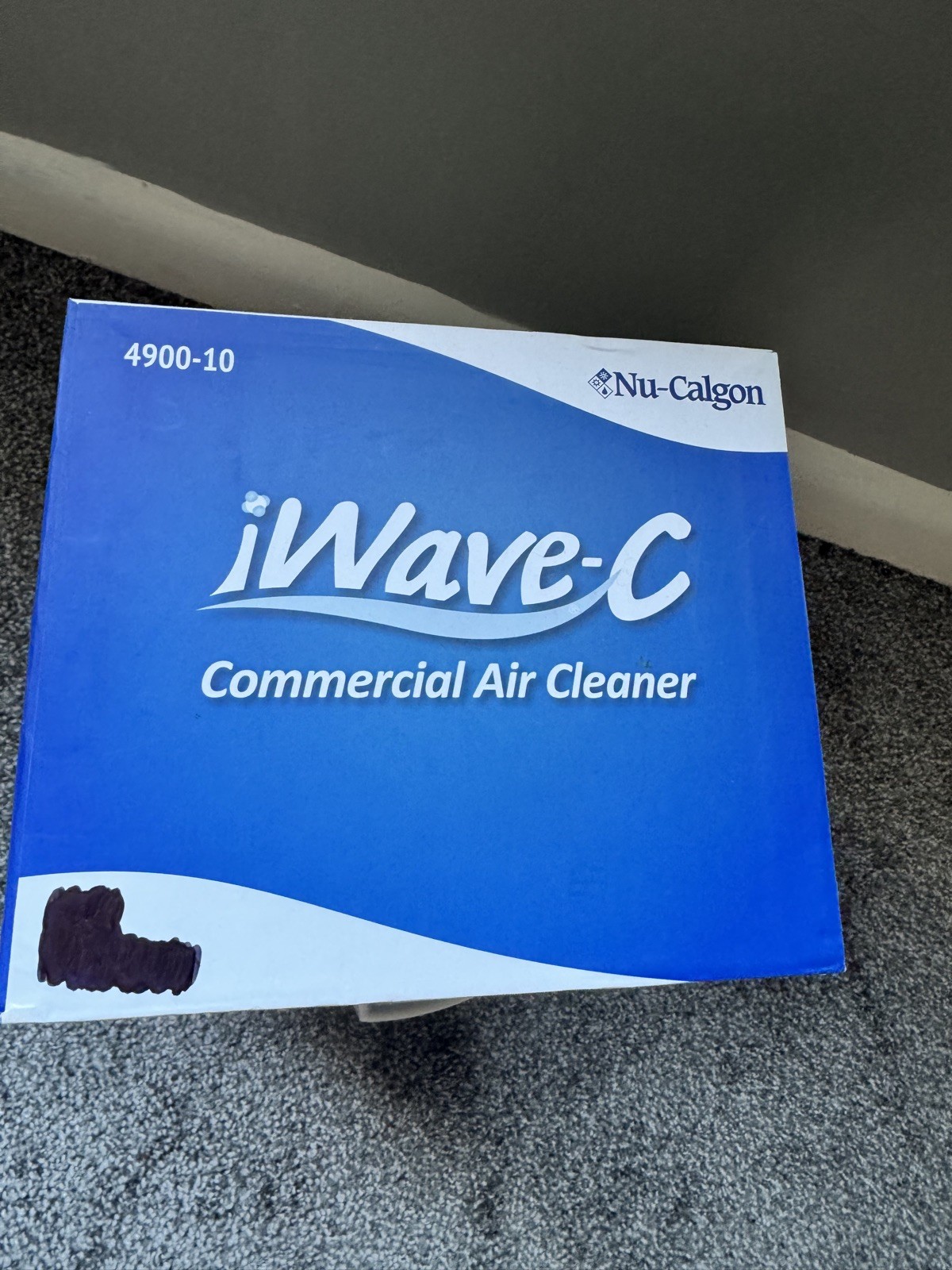 Nu-Calgon 4900-10 iWave-C Commercial Air Cleaner Self-Cleaning