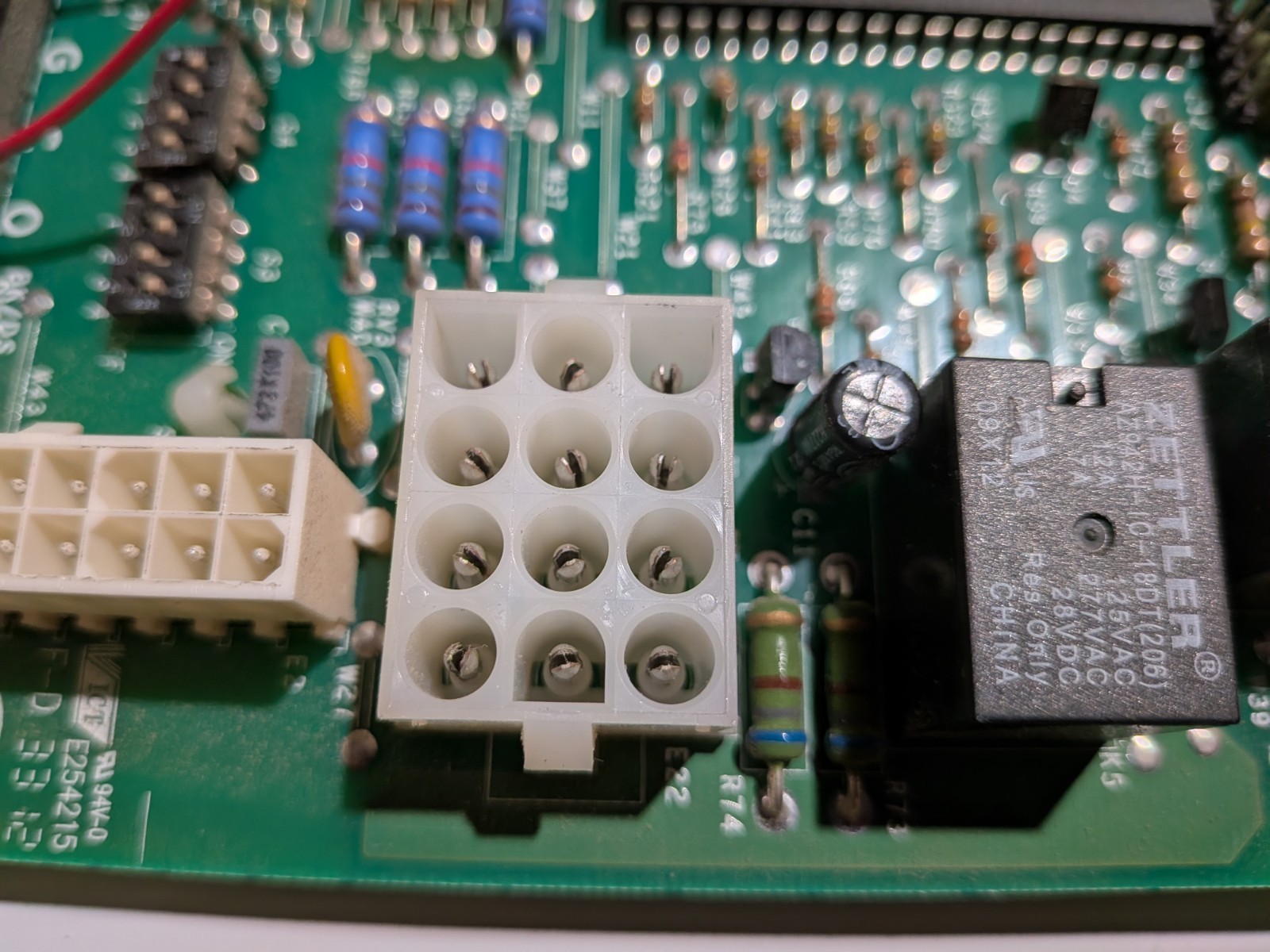 Emerson 50V51-507-01 Furnace Control Board 24V 12A (D156245P01, CNT 06015)
