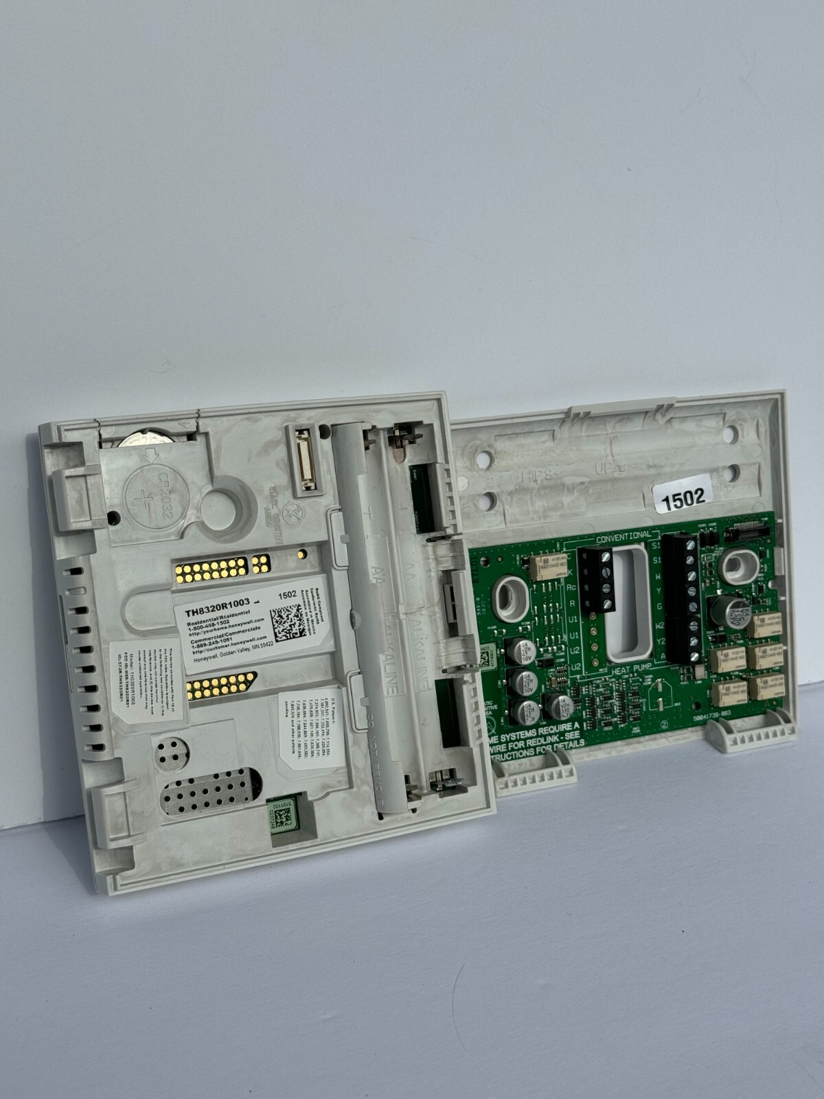 Honeywell TH8320R1003 VisionPro Redlink Thermostat Vision Pro 8000