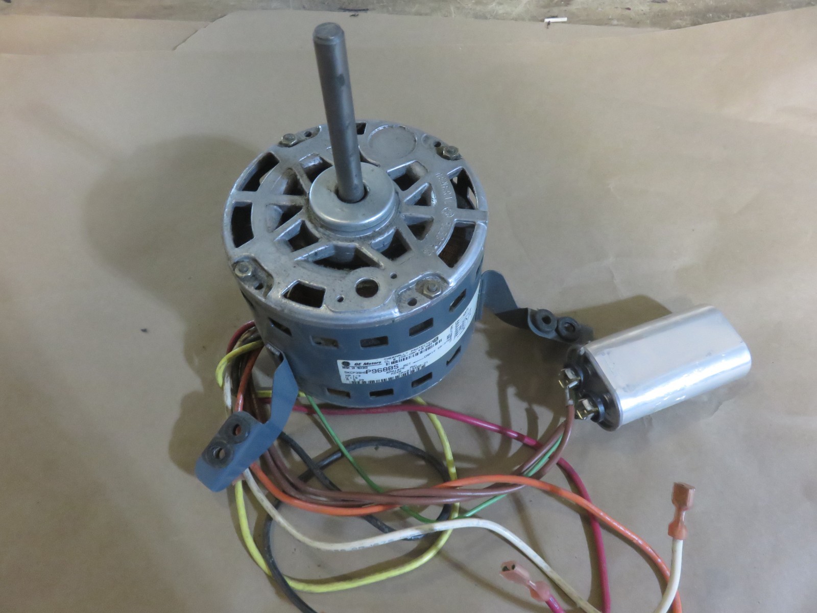 Goodman Furnace Blower Motor # BT13400-21 MOTOR# 5KCP39HGP968BS