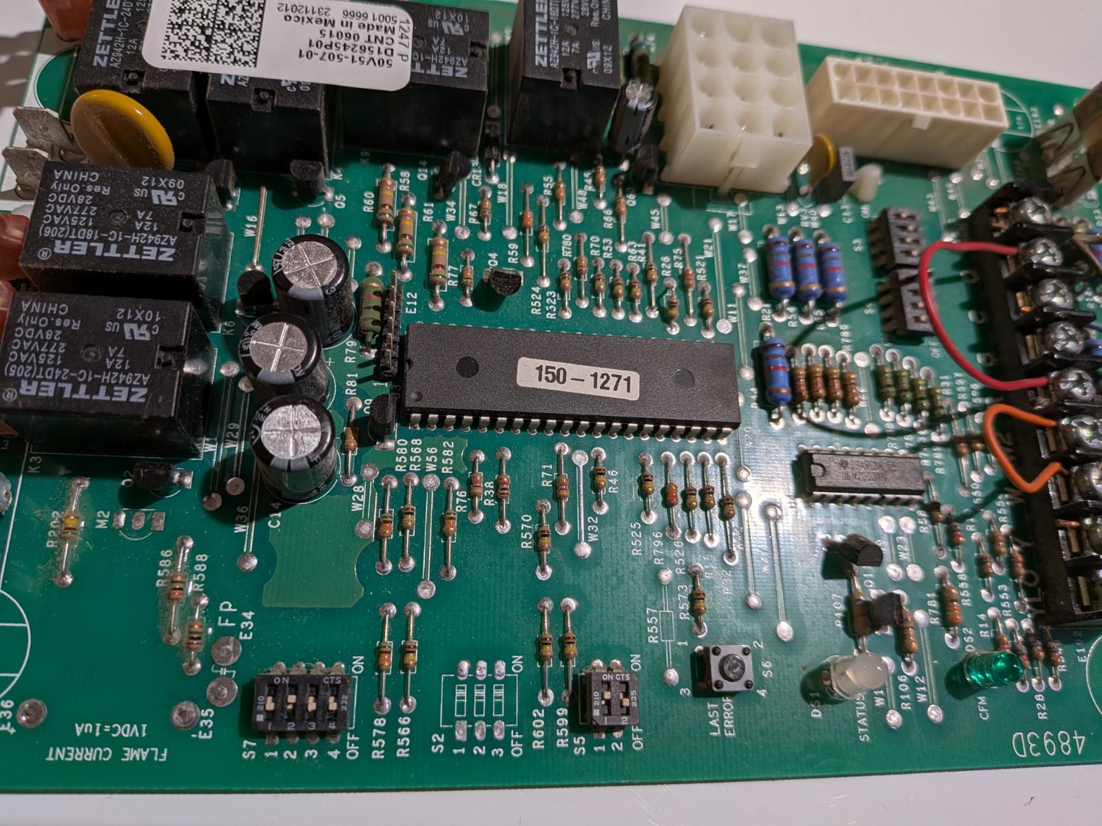 Emerson 50V51-507-01 Furnace Control Board 24V 12A (D156245P01, CNT 06015)
