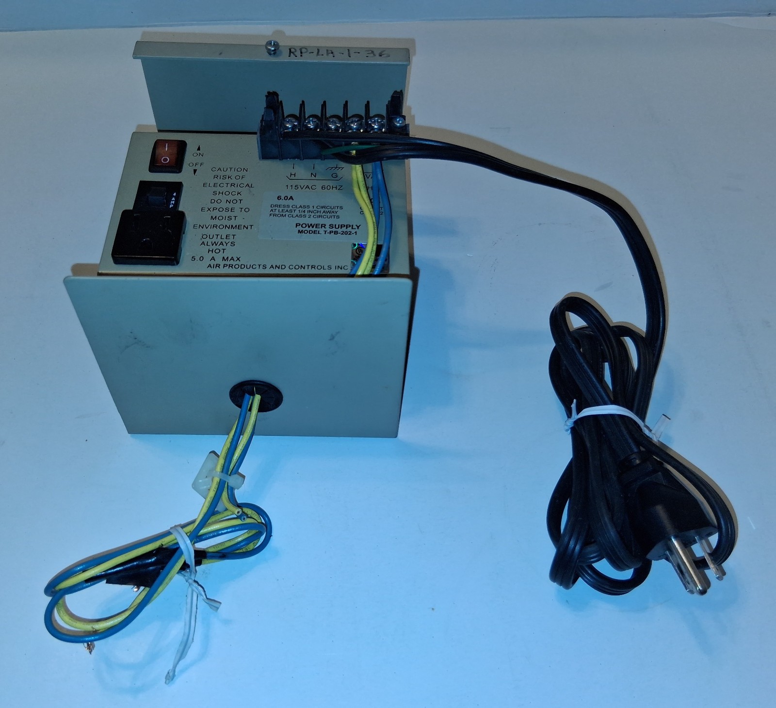 Air Products And Controls Inc 24 V AC 4 AMP Power Supply Model T-PB-202-1