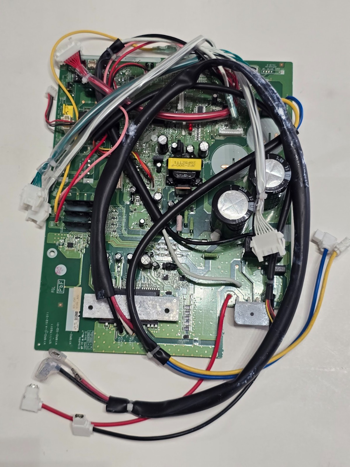 FUJITSU K18RD-C-A (02-01) 9711176011 AIR CONDITIONING CONTROL BOARD