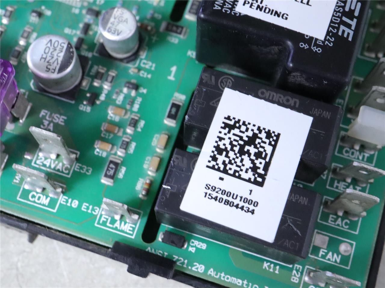 Honeywell S9200U1000 Universal Ignition Integrated Furnace Control Circuit Board