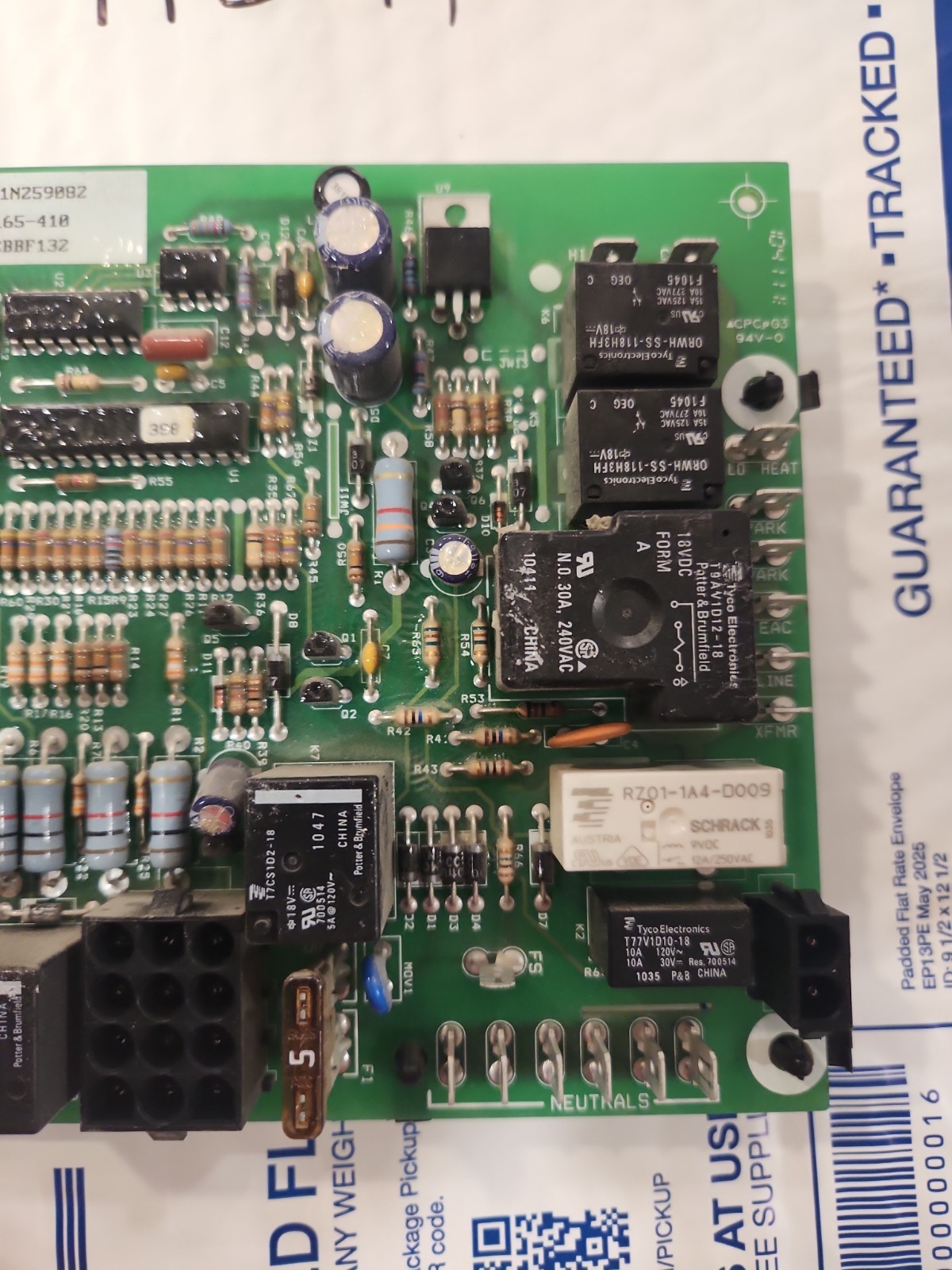 Goodman 1165-410 PCBBF132 Furnace Control Circuit Board 1165-83-4122A