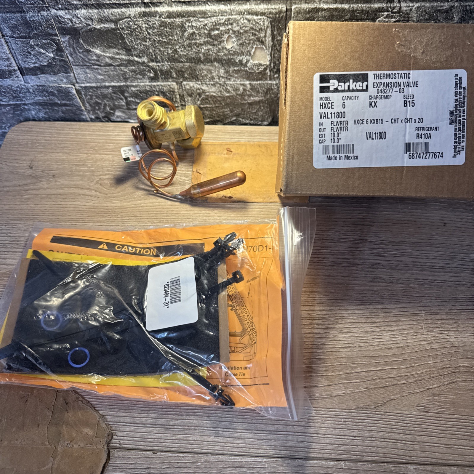 PARKER TERMOSTATIC EXPANSION VALVE 6 CAP VAL11800 MOD HXCE R410A