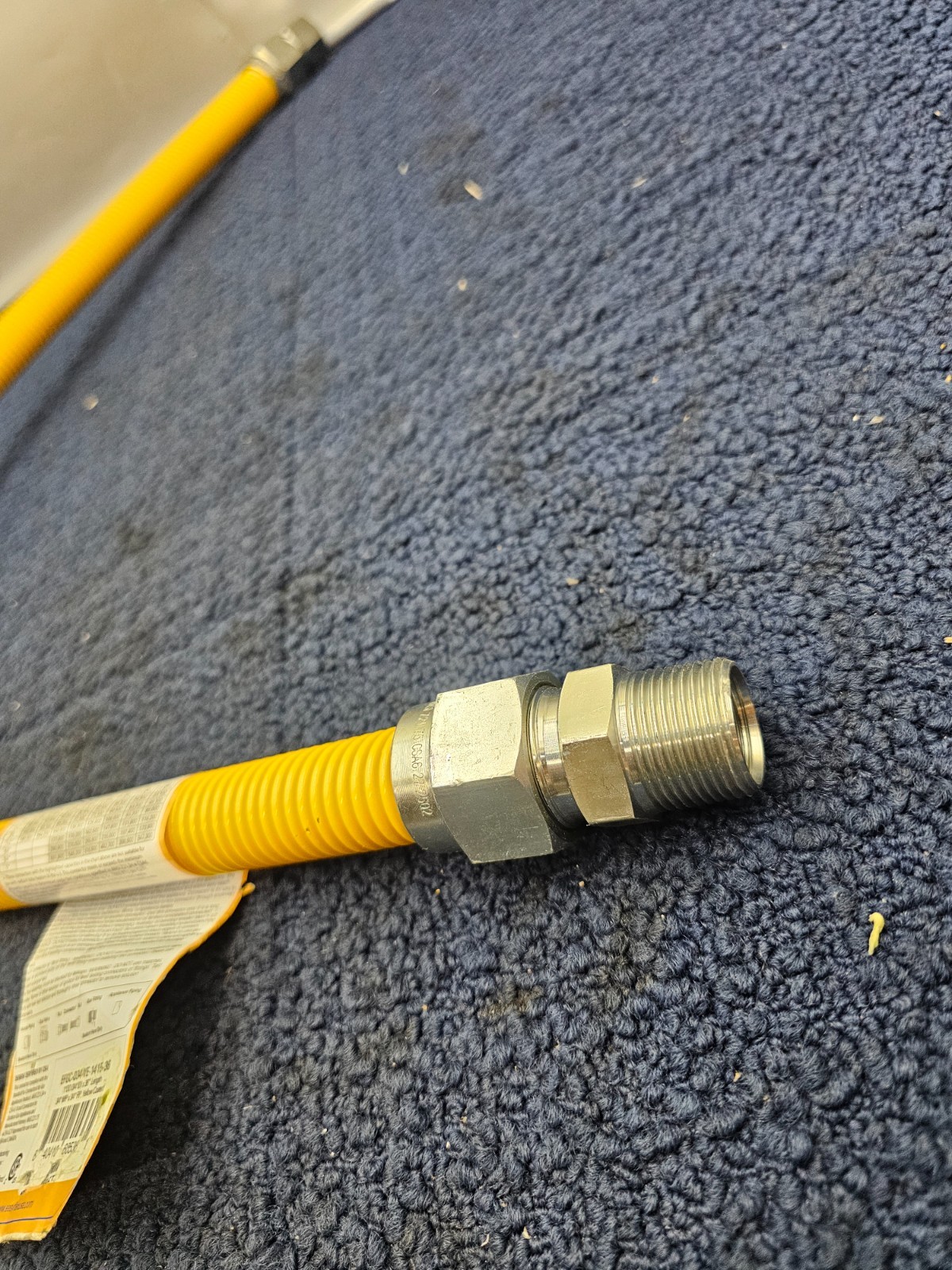 Easyflex EFGC-034-YE-1415-36 Gas Connector 1″ OD 3/4″ MIP x FIP 36″ Yellow