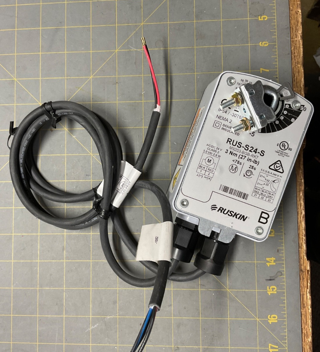 NEW Ruskin 24 Volt Acuator RUS-S24-S